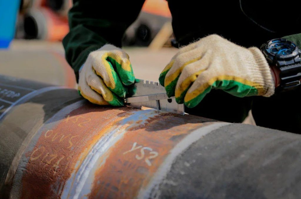 Визуально-измерительный контроль в строительстве: что входит в процедуру и кто её проводит