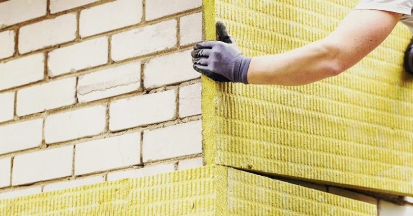 Теплый фасад: современные технологии утепления зданий